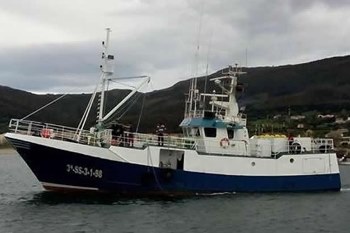Pescadores resgatados após naufrágio em Espanha