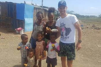 Rui Costa ajuda crianças africanas (fotos e vídeo)
